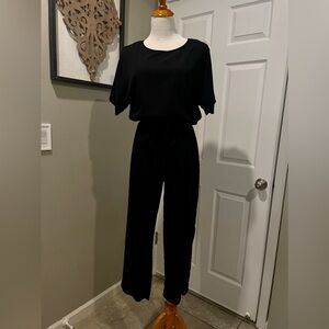 Banana Republic Black Jumpsuit Open Back Peek-Boo Shoulders Size 4 Holiday Party